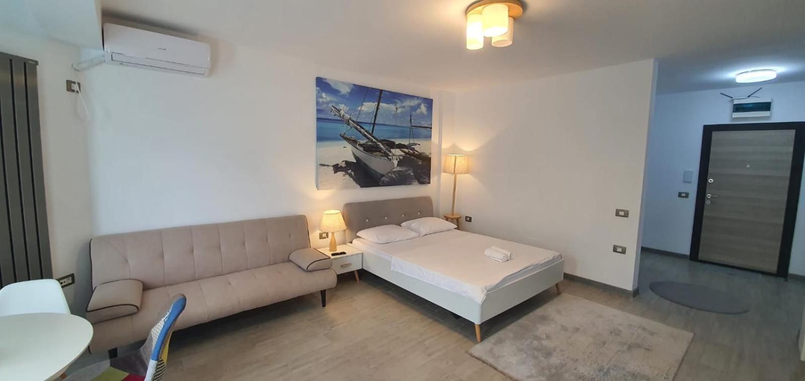 Alezzi Beach Vibe Family Studio With Spa Piscina Interioara Incalzita Sauna Jacuzzi Gym นาโวดาริ ภายนอก รูปภาพ